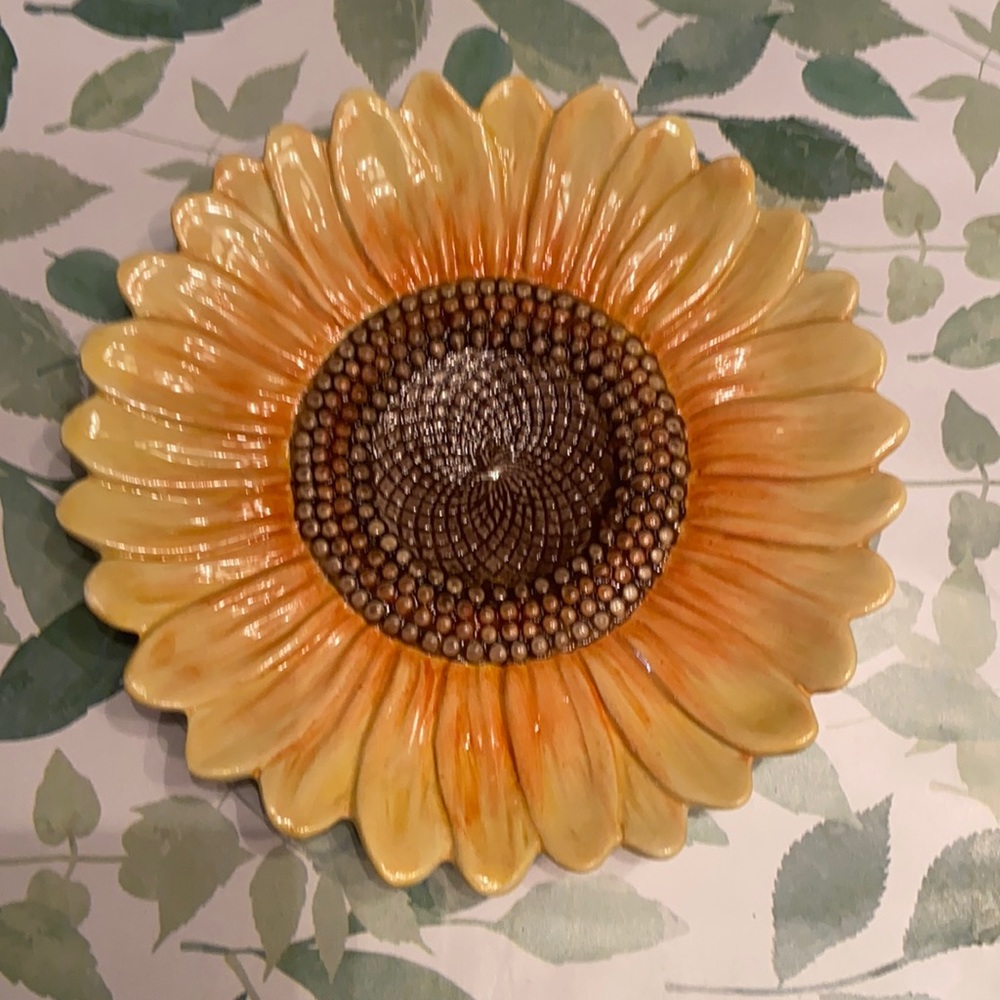 🌻 Sunflower decorative dish